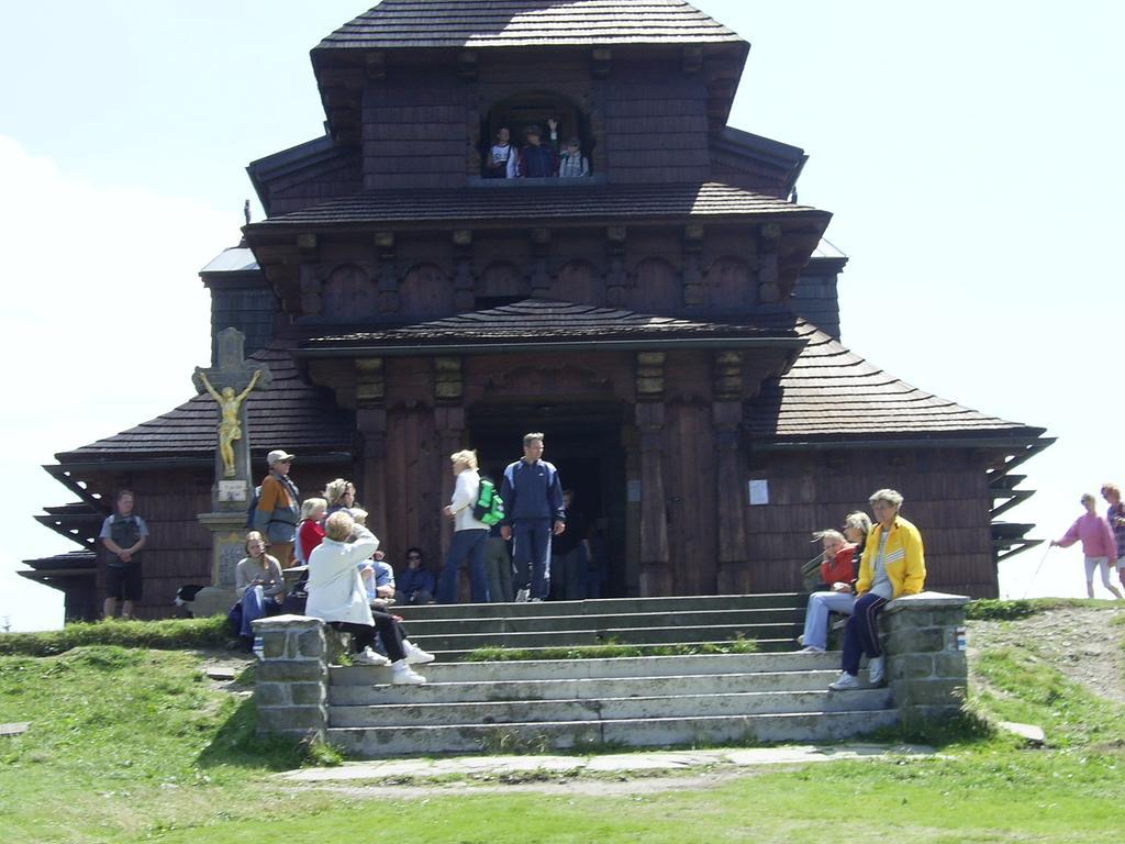 Hotel Radegast Dolní Bečva Buitenkant foto